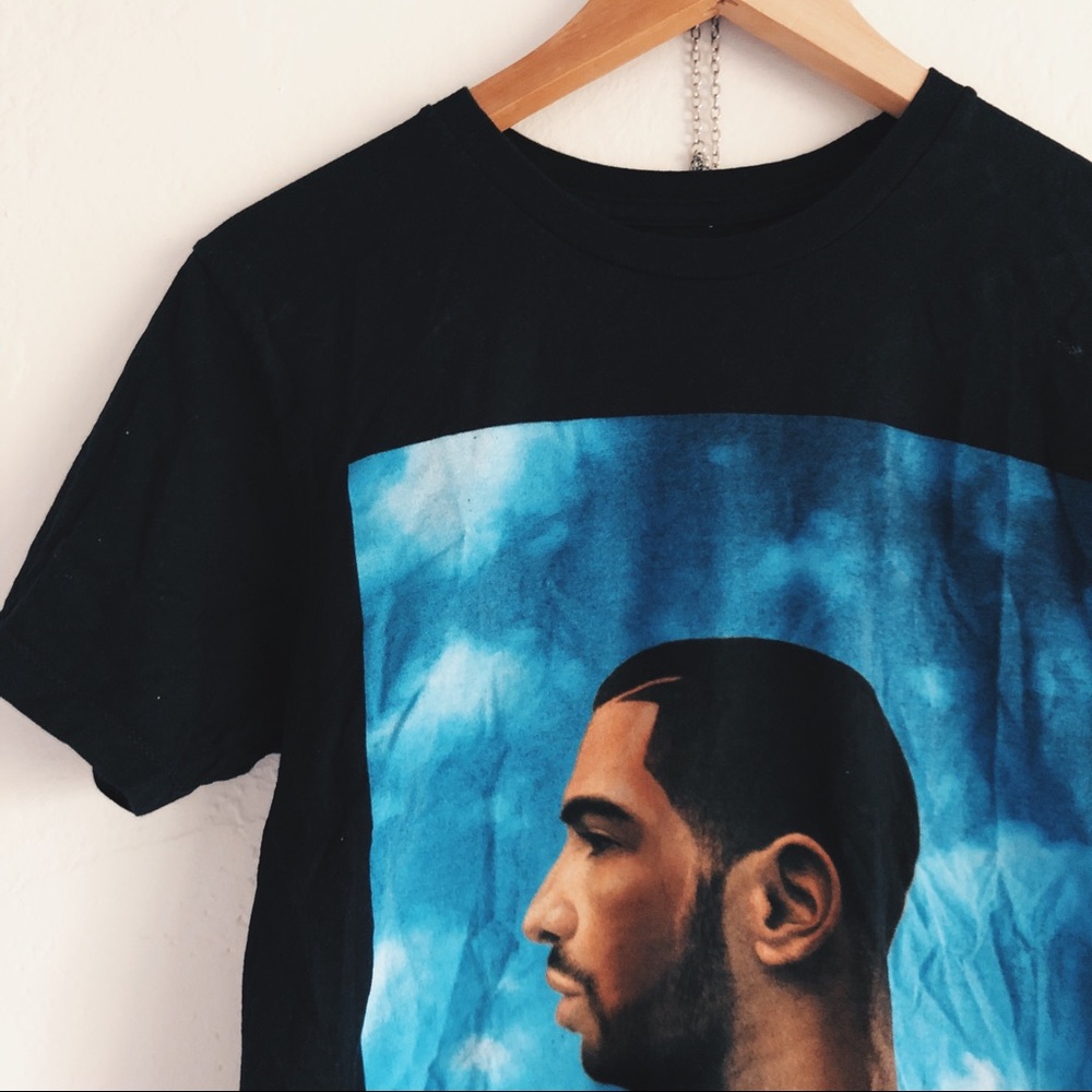 Tour T-Shirt (Drake’s)
